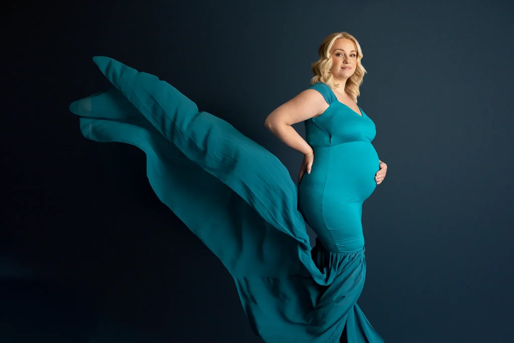 Pregnant lady on maternity photo shoot